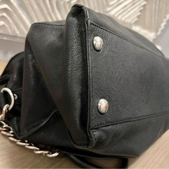 Michael Kors Black Hamilton Slouch Satchel Pebbled Soft Leather Silver Padlock - Picture 10 of 16